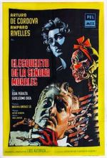 Watch Skeleton of Mrs. Morales Solarmovie