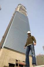 Watch Build It Bigger Solarmovie