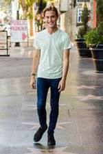 Watch Hollywood Medium Solarmovie
